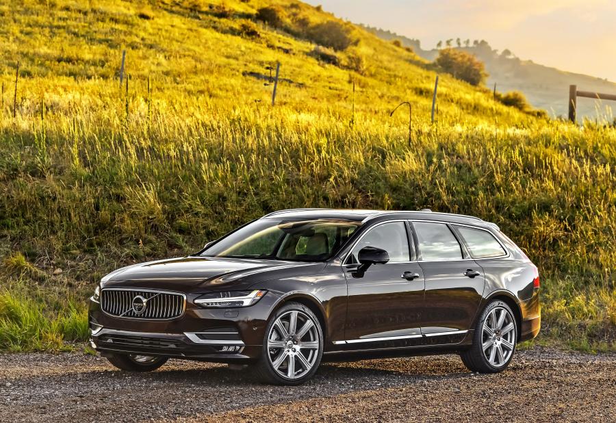  Volvo V90 T6 Inscription 2017 года  (NA) (фото 10 из 19)